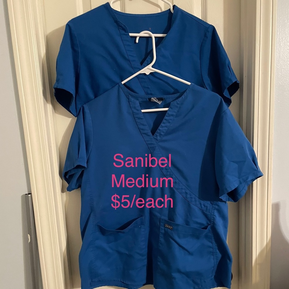 Scrub Top
